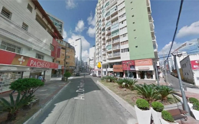 Próximo a praia das castanheiras