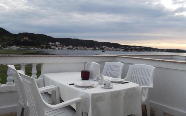 Classic Attic Apartment
