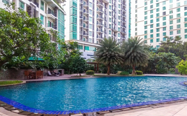 Comfy 2BR Apartment at Woodland Park Residence