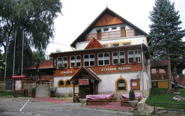 Vazsonyvolgy Etterem-Panzio