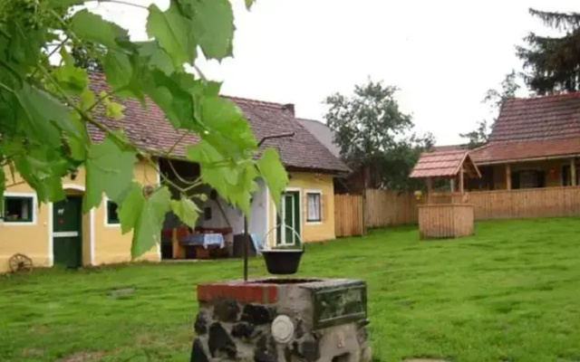 Angyalka Lak