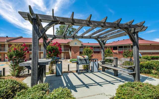 Quality Inn Jacksonville near Little Rock Air Force Base