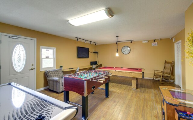 Sevierville Vacation Rental: 6 Mi to Dollywood!