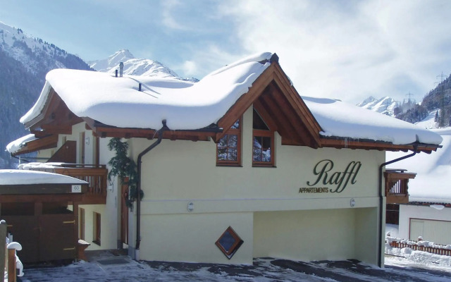 Raffl Apart