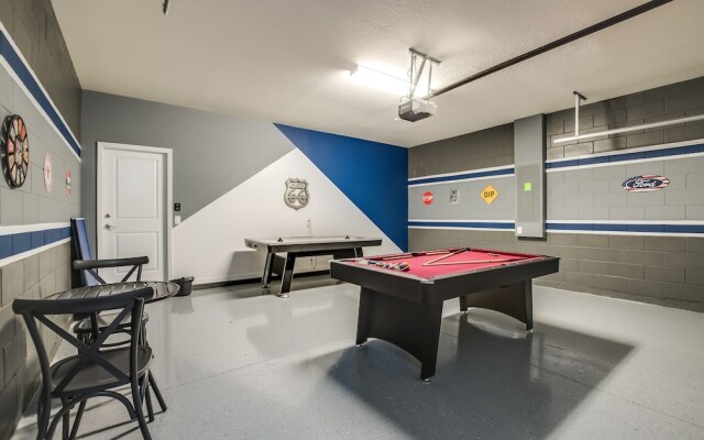 5444 Misty Oak Circle