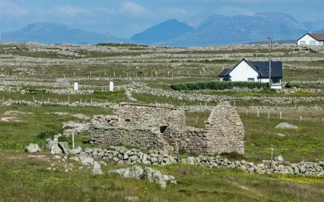 Cottage 215 - Claddaghduff