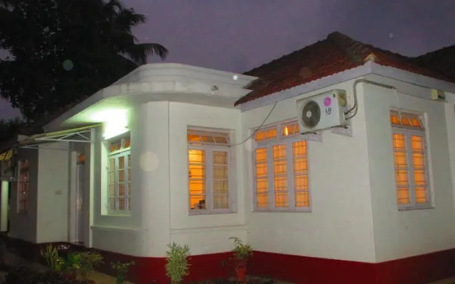 Carl-Dale Backwaters Vacation Home