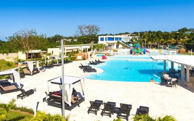 Casa Linda Properties by Caribe Stays
