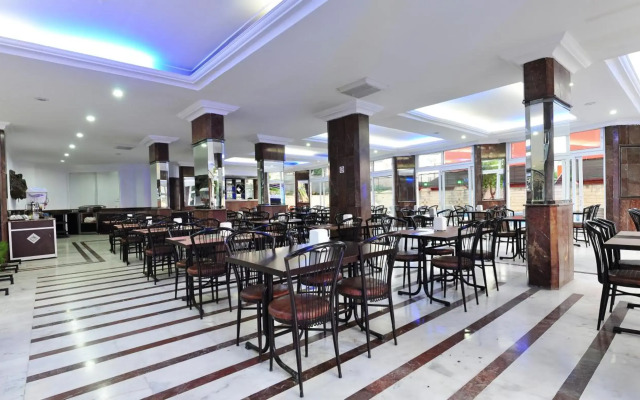 Kleopatra Sunli̇ght Hotel