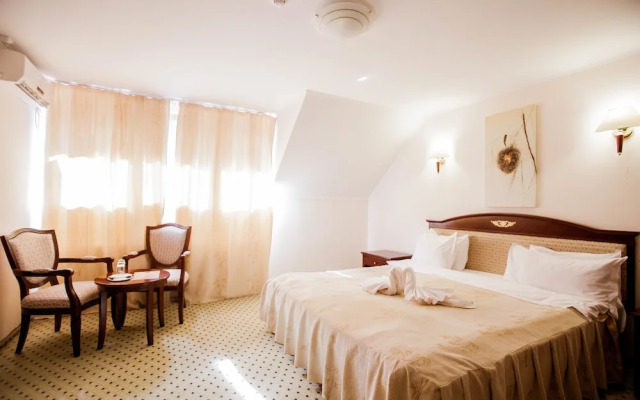 Q Resort and Spa Sacele	