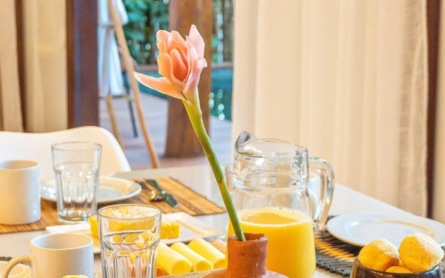 Casa Araçá Trancoso - Cascata próximo à praia