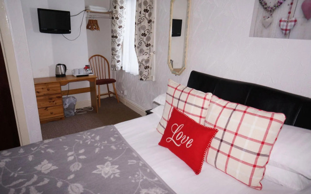 The Shores Hotel, Central Blackpool