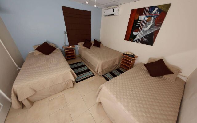 Hostal Gemar - Hostel