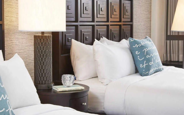 Renaissance Asheville Downtown Hotel