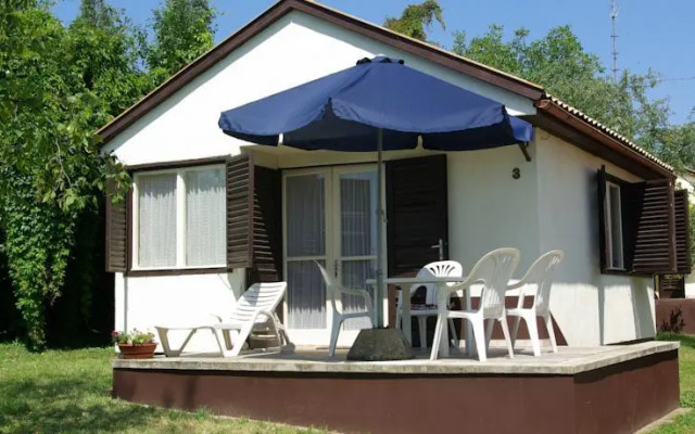 Esthajnal Apartmanok