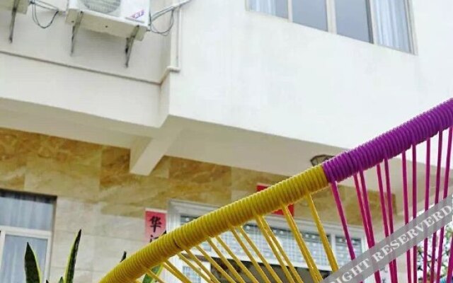 Zhongqin Hostel