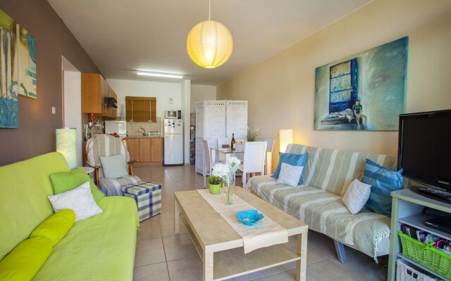 Jasmine Suite 003