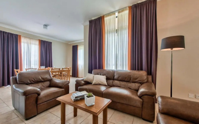 Villa Sardinella-5 Bedroom Villa With Private Pool