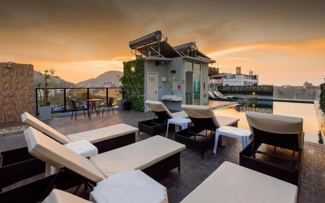 Hallo Patong Hotel & Restaurant