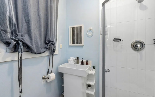Seas The Breeze 4 Bedroom Home