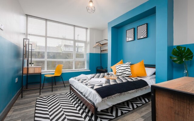 Oak Suite - Talbot Road - Blackpool - Spacious