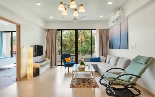 Spacious 3-br Apartment With Pool in Candolim