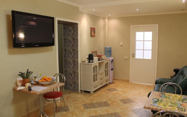 Отель Тиара