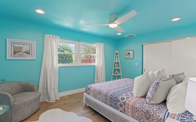 931 S 4th Street