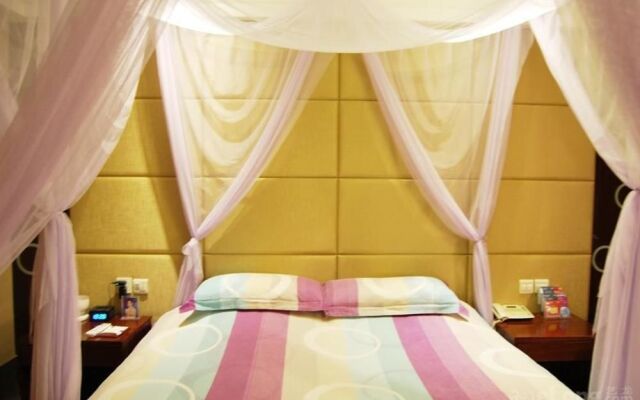 Century Shengye Hotel