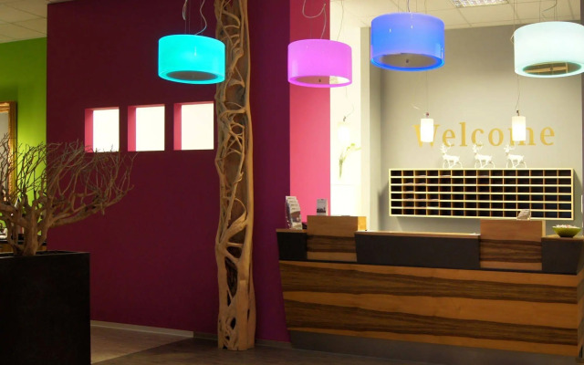 AMH Airport-Messe-Hotel