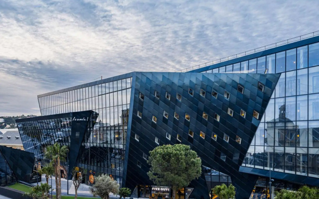 DoubleTree by Hilton Nice Centre Iconic