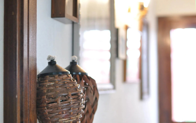 Old American House K-113