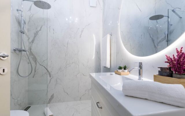 JOIVY Fabulous Apartments In Cernobbio