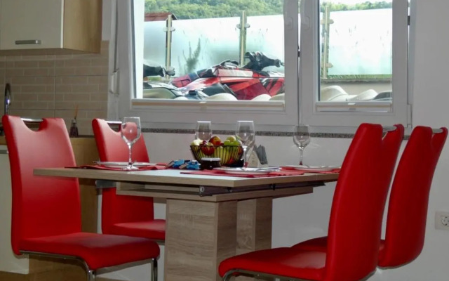 Apartment & Olive oil Valuma