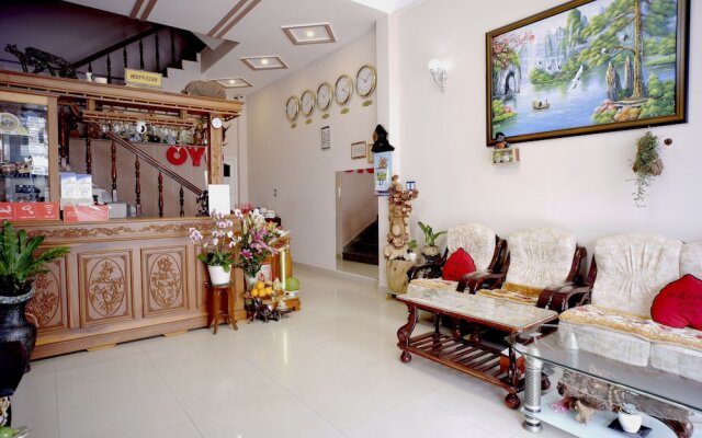 OYO 987 Thanh Thanh Nhan Hotel