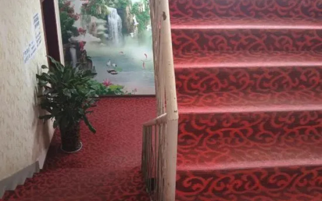 Renshou Yingfan Hotel