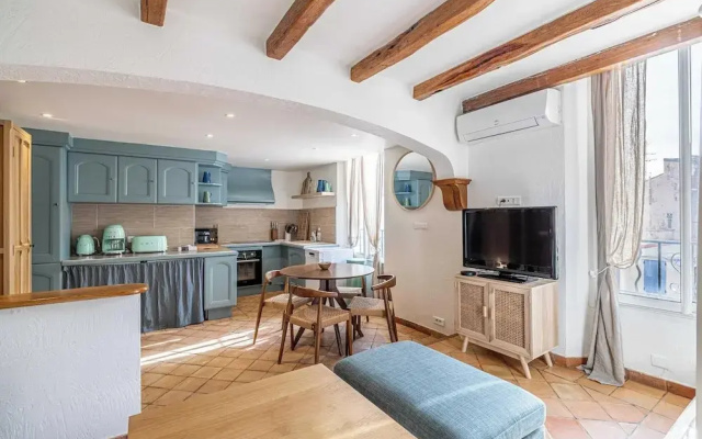 Charming Apartment Heart of Suquet