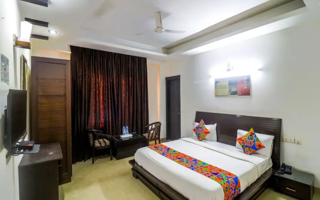 Hotel Green Wood By Dreamz Hospitality