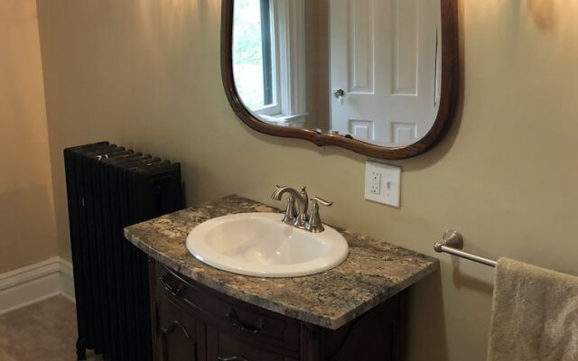 The Parsonage Inn LLC
