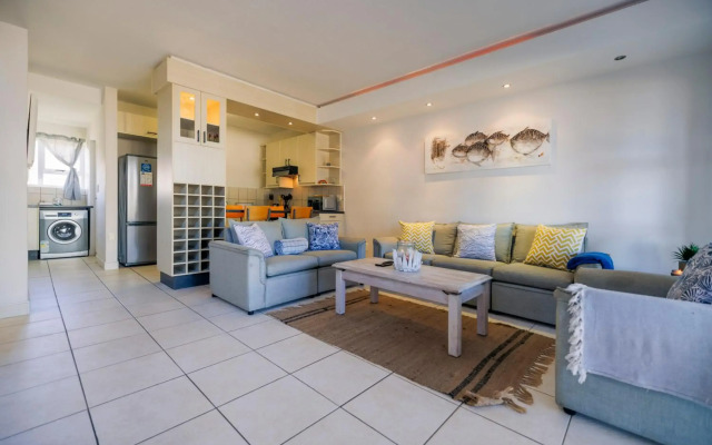 Waterfront Cottage B3