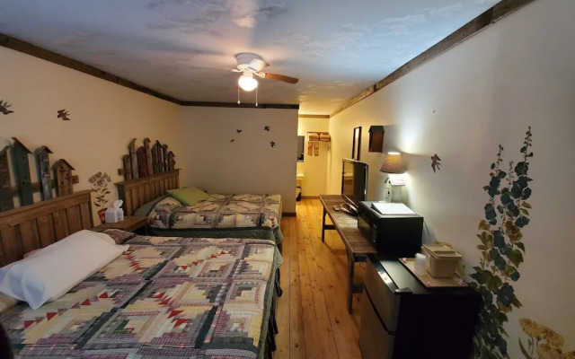 Jamesport Inn