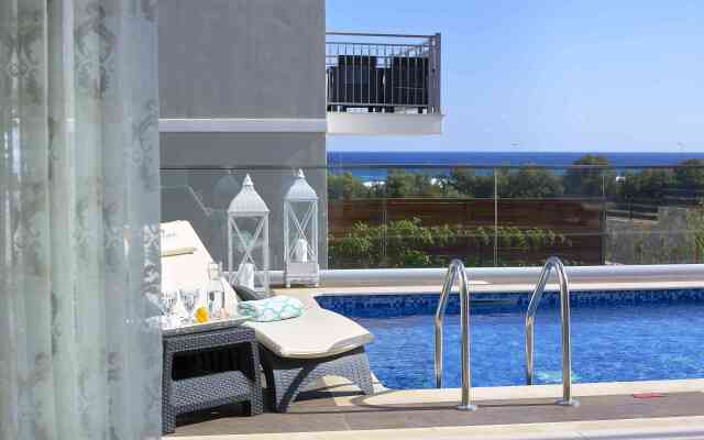 Anemos Luxury Grand Resort