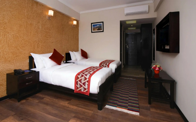 Hotel Sarowar