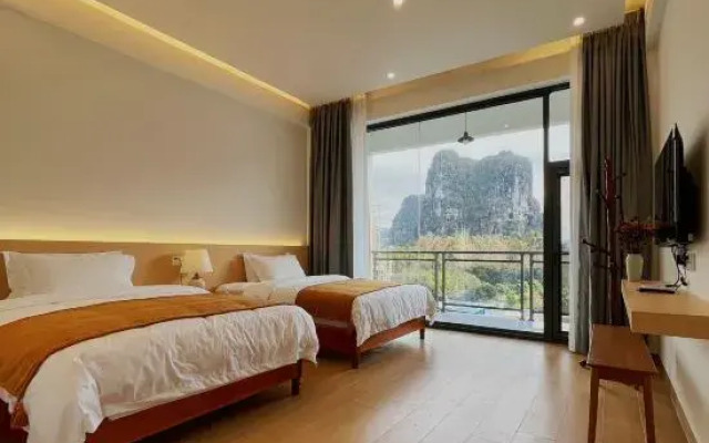 Yulong Bay B&B