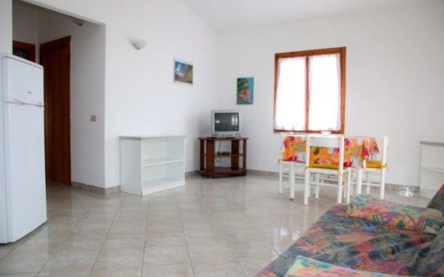 San Teodoro Lu Fraili Apartments