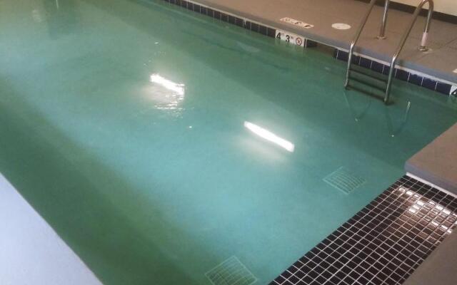 Cobblestone Hotel & Suites - Harborcreek