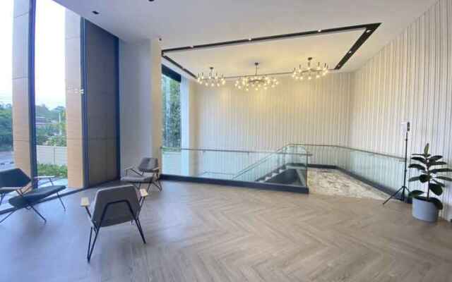 M2 Hotel Waterside