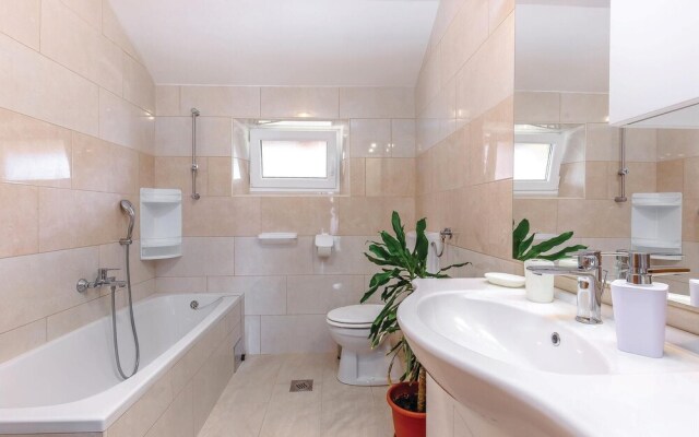 Stunning Home in Dramalj With Wifi and 1 Bedrooms