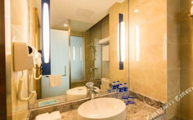 Fude International Hotel