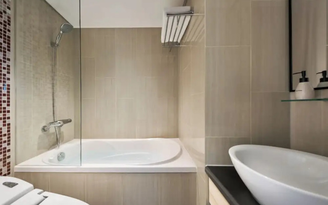 M Village Hotel Kim Ma